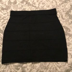 Fitted sweater skirt